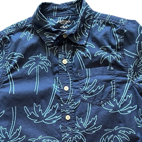 Arizona Jeans Boys Bundle Two Short Sleeve & Van Heusen Long Sleeve Size 10/12 - Picture 5 of 16